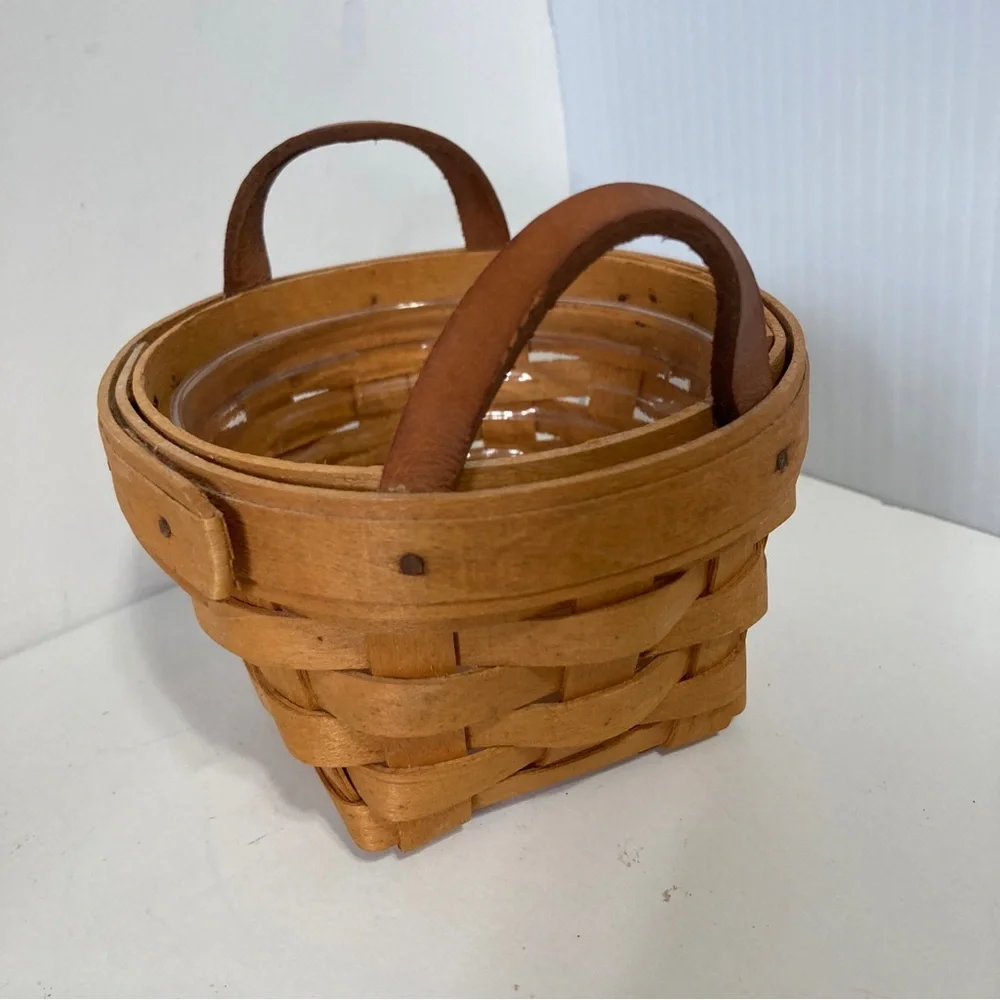 LONGABERGER 1997 Small Mini Round Planter Basket Leather Handles 4.5 x 3 in Tall